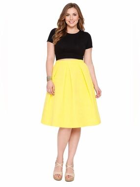 Eloquii Bright Yellow Quilted A-Line Pleated Skirt Sz 16 NWT